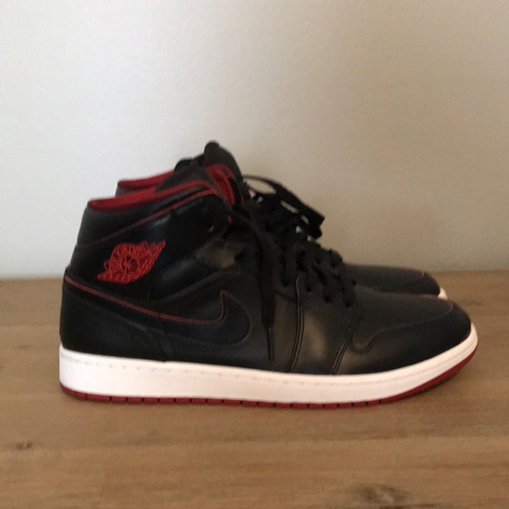 Jordan 1